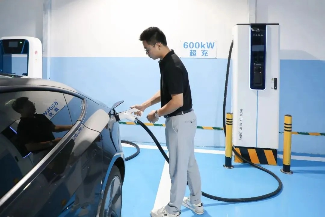 國資小新丨“基建狂魔”新面貌:不會整活的建筑,不是好黑科技!