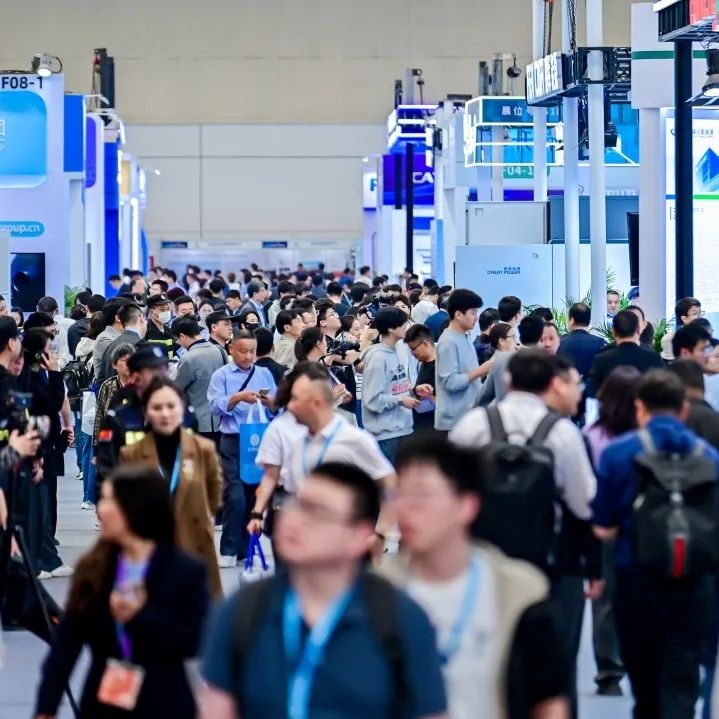 2025鋁產(chǎn)業(yè)博覽會盛大開幕!首日盛況全紀錄(附明日必看指南)