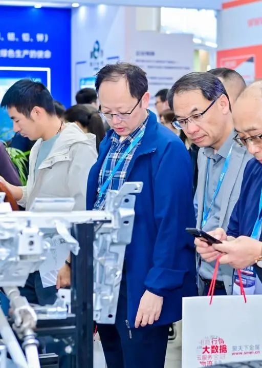 2025鋁產(chǎn)業(yè)博覽會盛大開幕!首日盛況全紀錄(附明日必看指南)