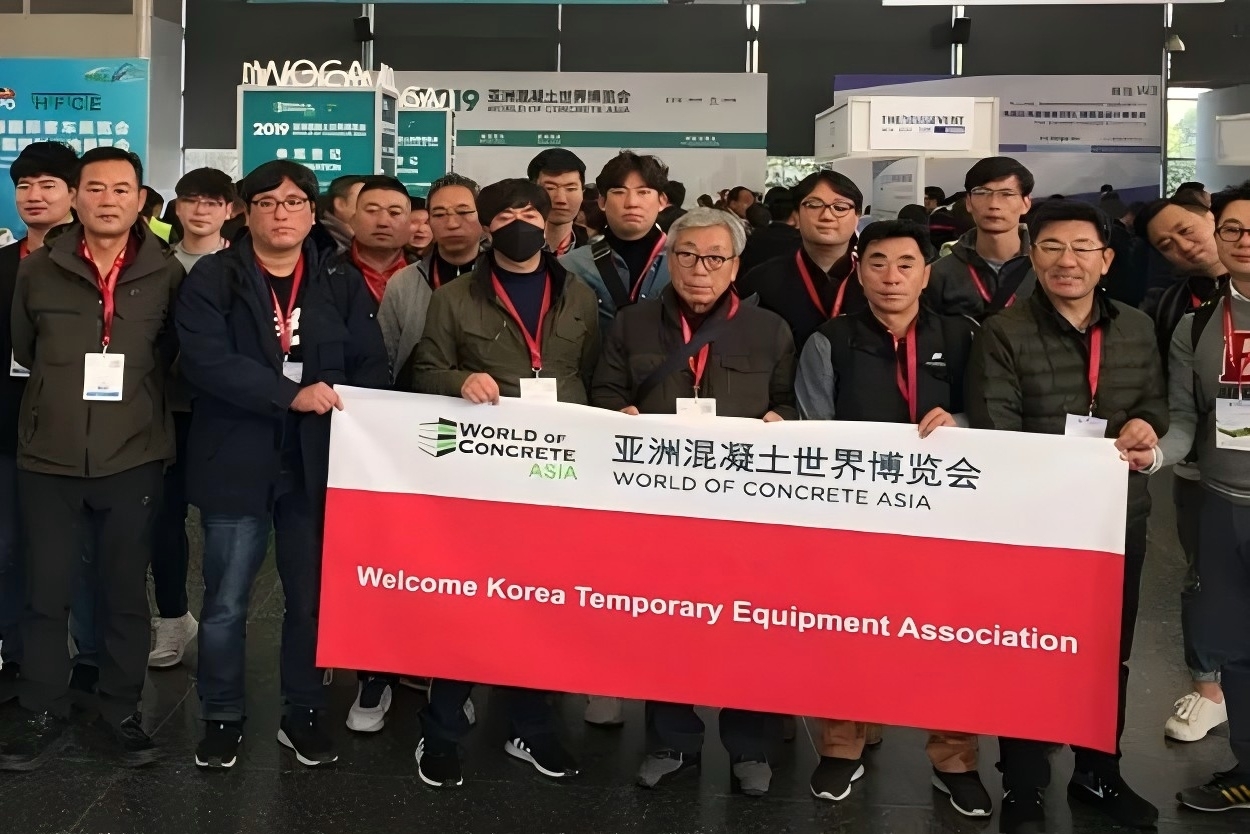 WOCA博覽會(huì),出口好平臺(tái) | 政策賦能×全球視野!WOCA 2025助地坪企業(yè)“零門(mén)檻”出海,搶占萬(wàn)億國(guó)際市場(chǎng)!